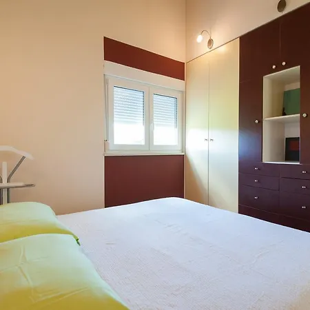 Holiday home Holiday Frankie Paradise Zaton (Zadar)